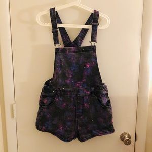 Hot topic - Galaxy Short Overalls